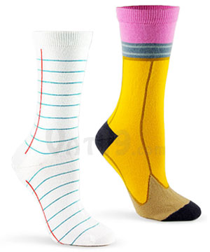 ashi-dashi-socks-notebook-pencil