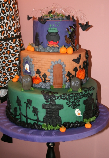 halloween cake rw