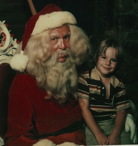 Chris_santa-565x597