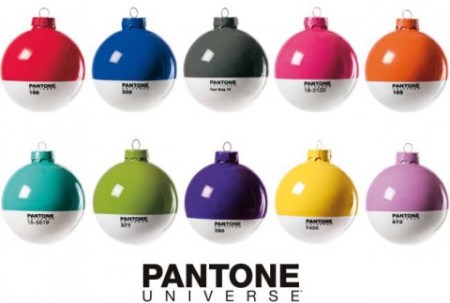 pantone_xmas_ball-480x324