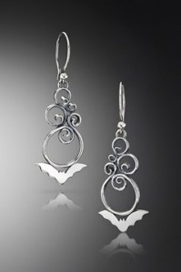 Lowther---Isabella-Earrings