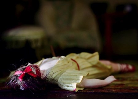 Nutshell Death in Parsonage