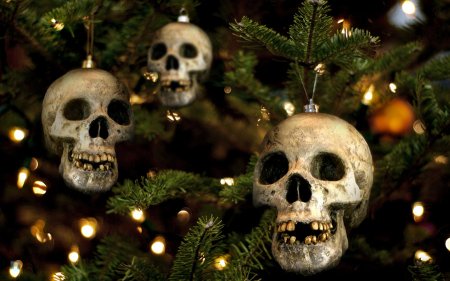 skull_christmas_by_yuppieboy-d4iwkye