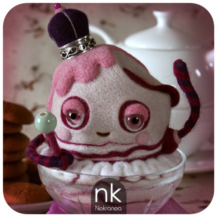 Queen_Thumb_By_Nekranea