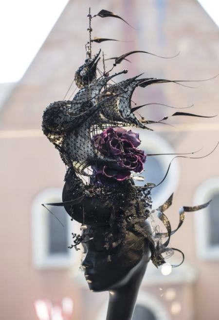 17766_10151580250504462_284165585_n